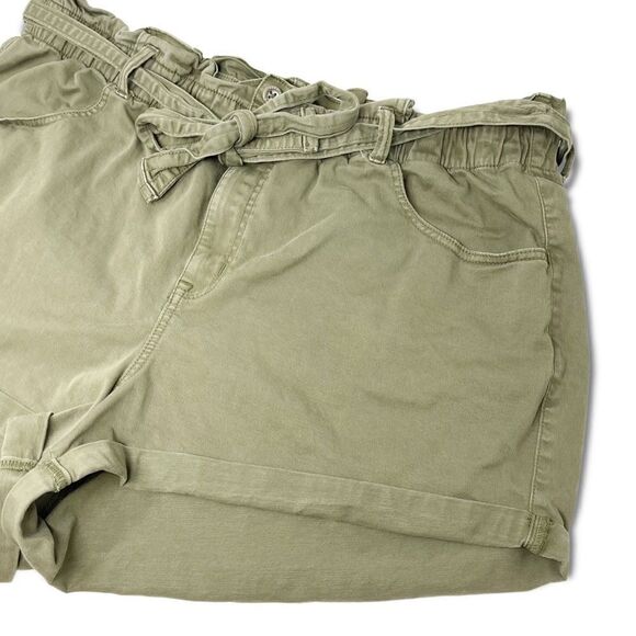 Torrid Self Tie Paperbag Waist Shorts Twill Olive Green Women’s Plus Size 26 - Picture 4 of 16